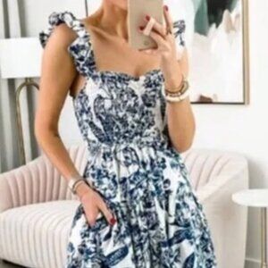 Abercrombie & Fitch - Ruffle Strap Smocked Midi Dress